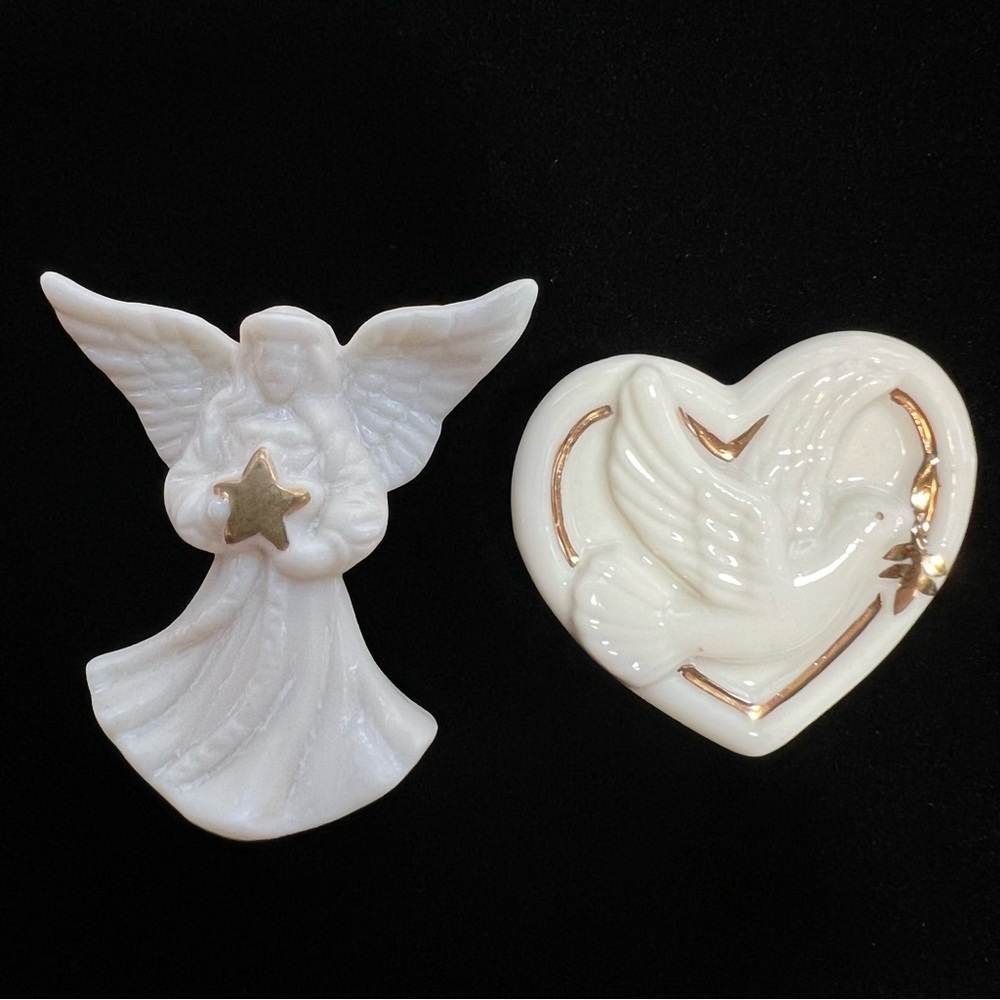 Holiday Brooches Lenox Porcelain Angel Heart Shaped‎ Peace Dove VTG EUC